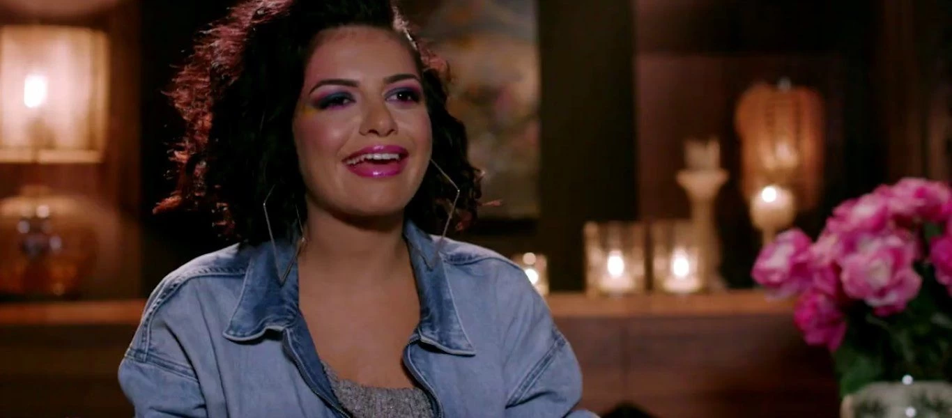 The Bachelor 2: Η Αντζελίνα Χαλντέντα για τις παίκτριες - «Μόνο εμένα μου φαίνονται όλες άπλυτες;»